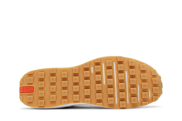 Buy Nike Waffle One SE 'Go The Extra Smile' - DO5850 700 | GOAT