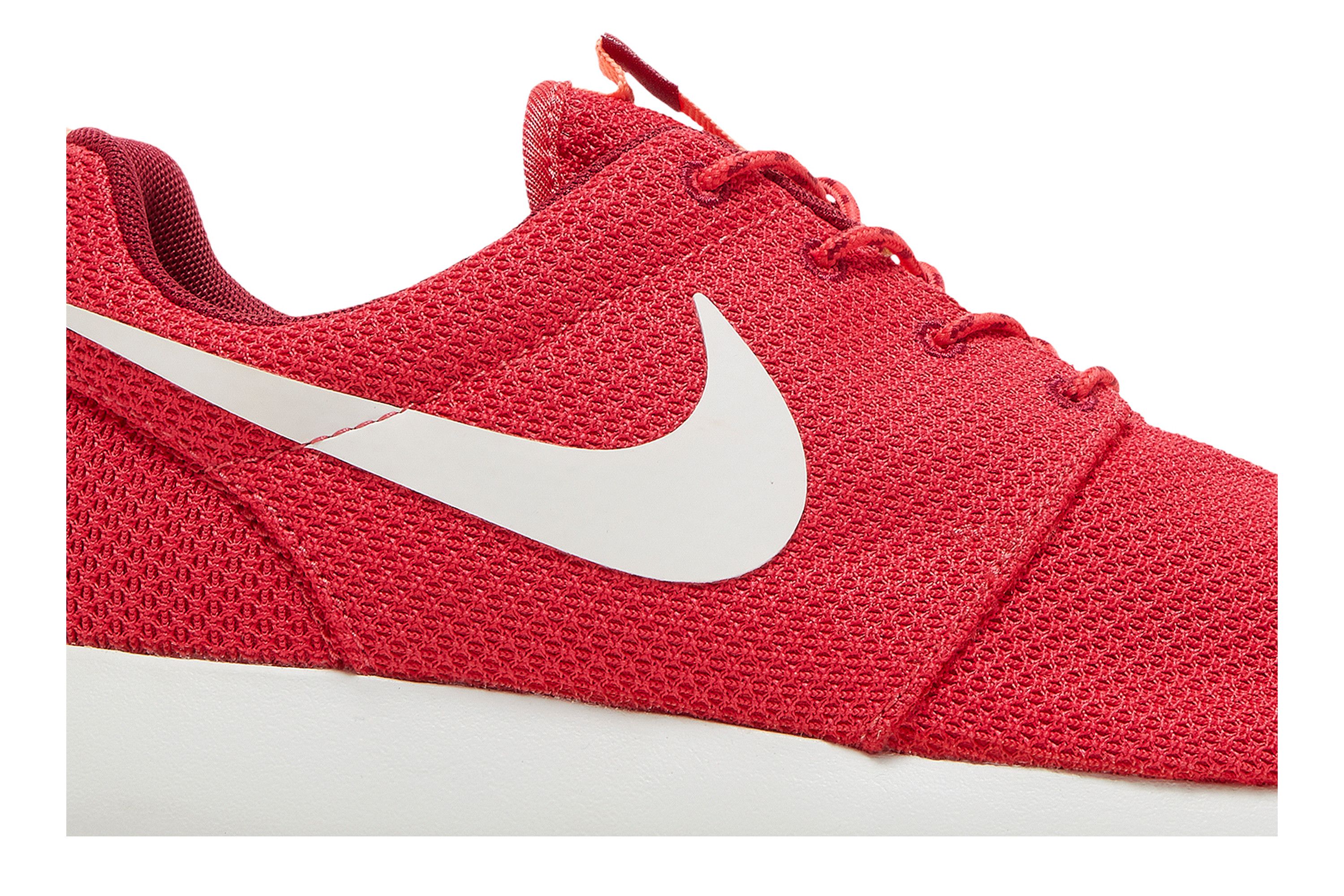 Pre-owned Nike Wmns Roshe Run In Red