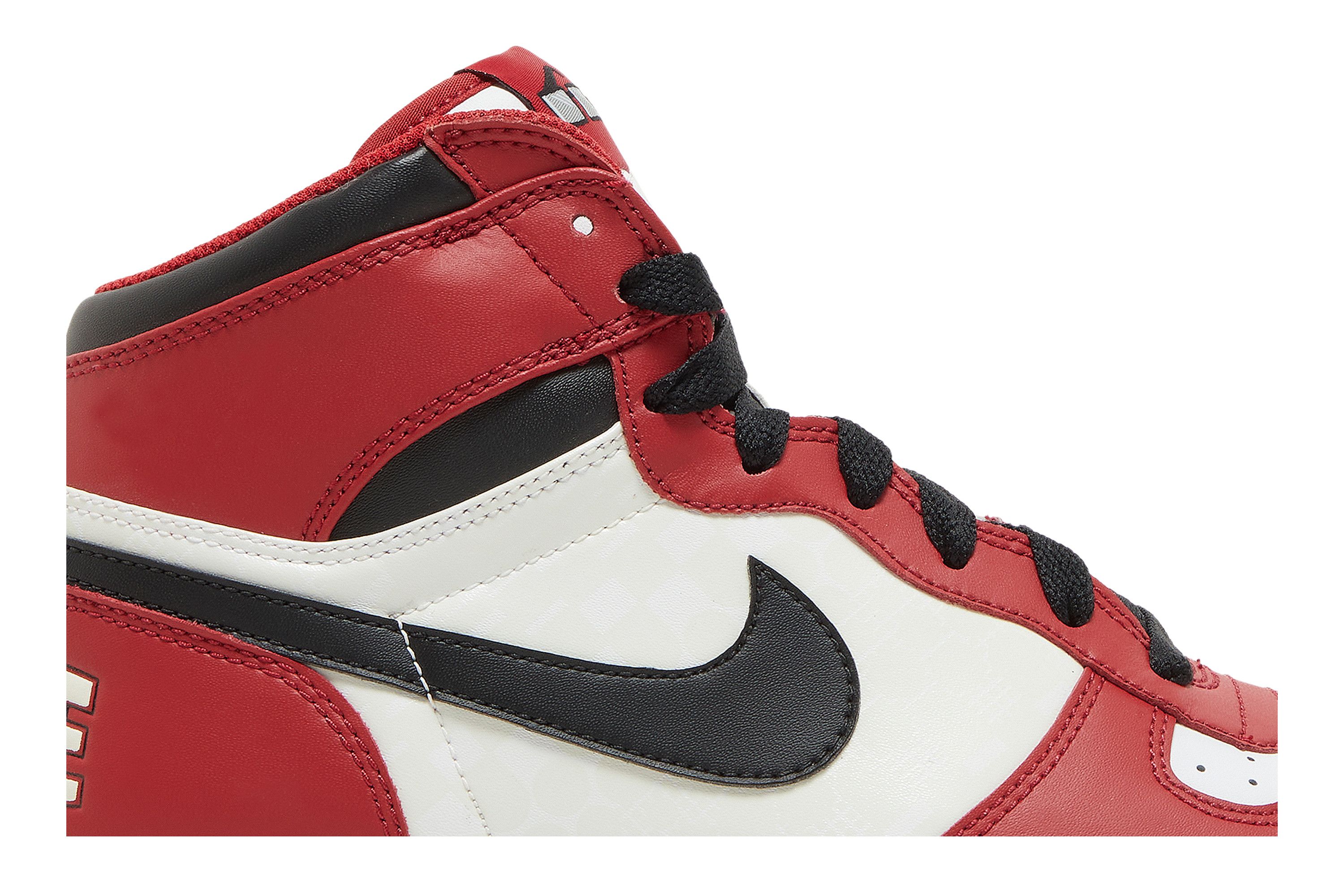 NIKE NIKE BIG NIKE HIGH 'BULLS'