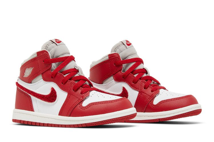 Air Jordan 1 RETRO High OG Td Newstalgia Chenille