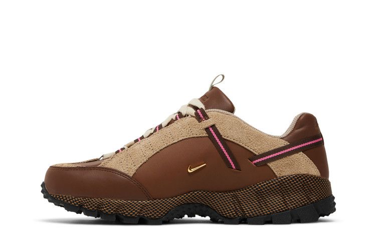 Nike Air Humara LX Jacquemus Ale Brown Gold (Women's) — foto 4
