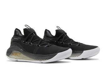 Curry 6 triple clearance black