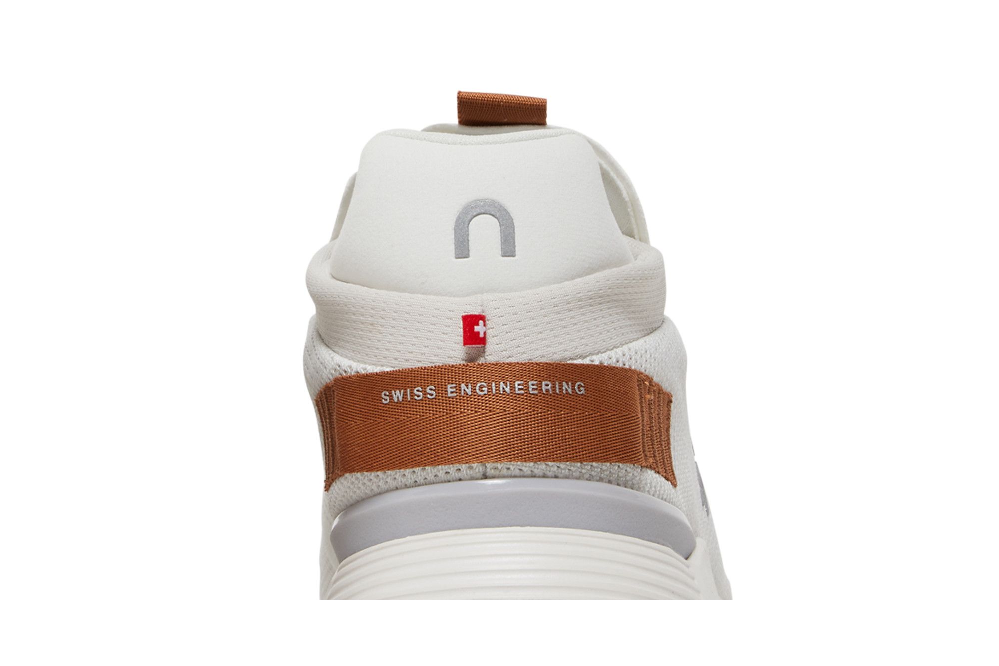 Pre-owned On Cloudnova 'white Pearl'