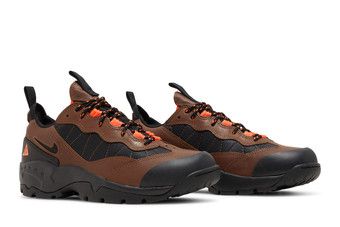 靴 NIKE ACG AIR MADA Bison do9332 200 30cm nike-acg-air-mada-light-menta.jpeg