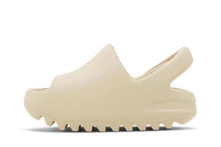 Buy Yeezy Slides Infant 'Bone' 2022 - FZ5899 - White | GOAT