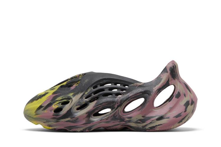 Buy Yeezy Foam Runner 'MX Carbon' - IG9562 | GOAT