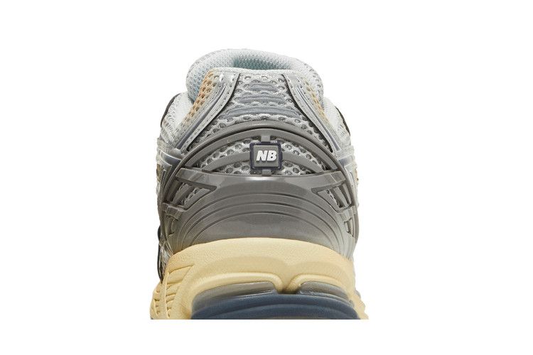 Buy thisisneverthat x 1906R 'The 2022 Downtown Run Buy thisisneverthat x 1906R 'The 2022 Downtown Run