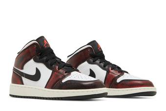 Air Jordan 1 Mid SE GS 'Wear-Away'