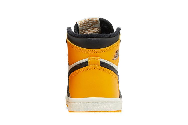 Air Jordan 1 RETRO High OG Td Yellow Toe