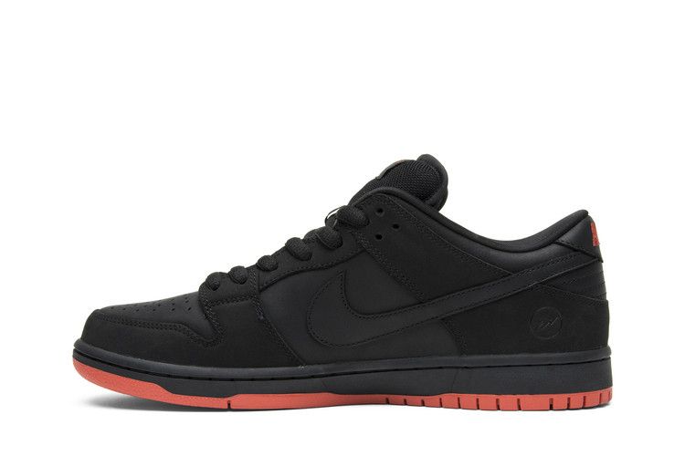 Black pigeon clearance dunks