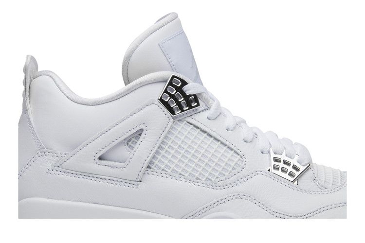 Pure white best sale jordan 4