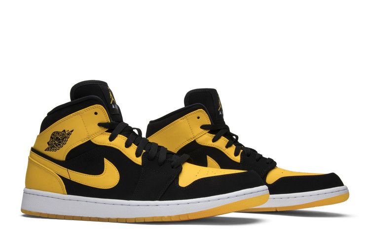 Black and yellow hotsell jordan 1 new love