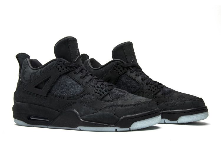 Aj 4 best sale x kaws