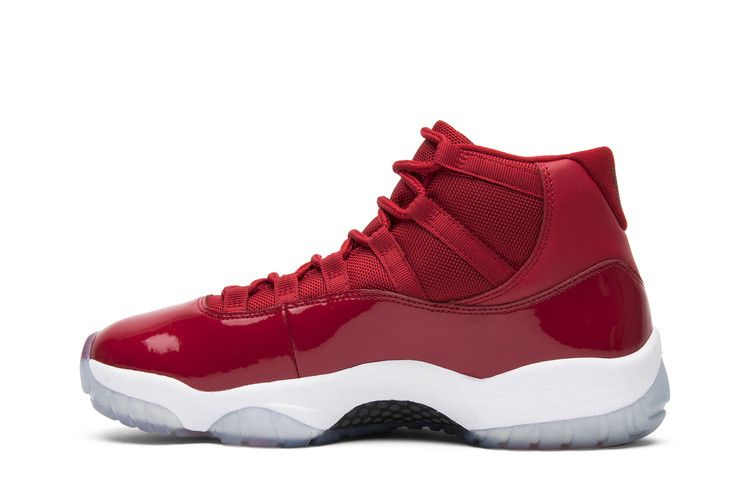 Air jordan 11 rouge hot sale