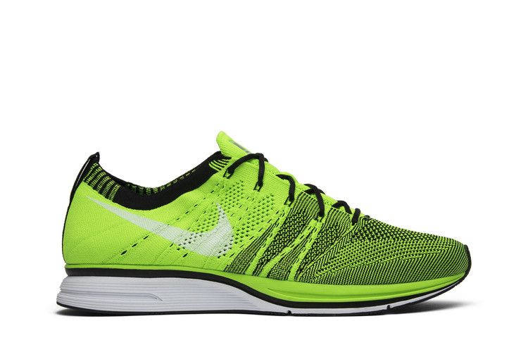 Buy Nike Flyknit Trainer+  display picture 3