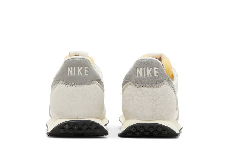 Nike Waffle Trainer 2 SE Men's Sneaker Shoe Limited Edition Cream DM0180-100