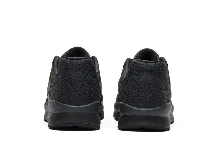 Nike on sale safari black