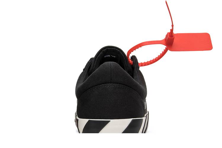 Off-White c/o Virgil Abloh Black Vulc Sneakers for Men
