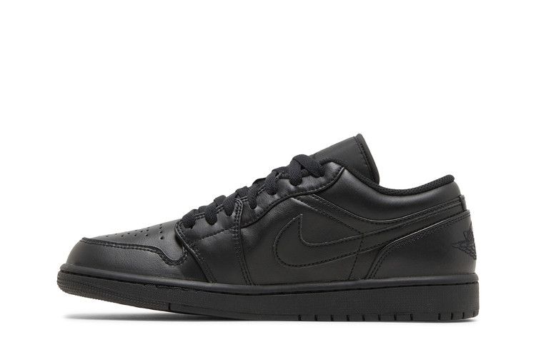 Jordan 1 low deals triple black