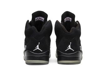 air jordan 5 black metallic 2011
