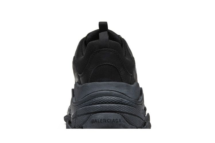 Balenciaga Triple S Triple Black (2018 Reissue) (Pre-Distressed)