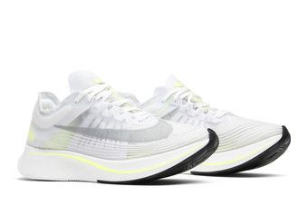 Zoom fly sp volt hotsell on feet