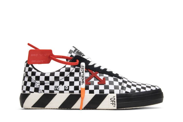 OFF-WHITE シッフティテルアンクルフツ OWID033F23LEA001 1072 Off-White™ Zip-Tie Jelly Sandal Release | Hypebeast