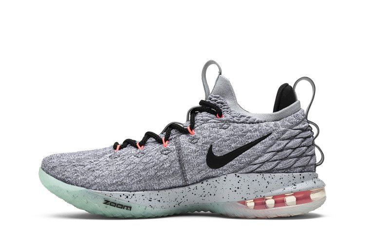 Lebron 15 low boys hotsell