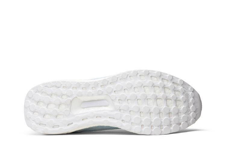 adidas gazelle silver green womens adidas Ultraboost 22 Running Shoe main image 1