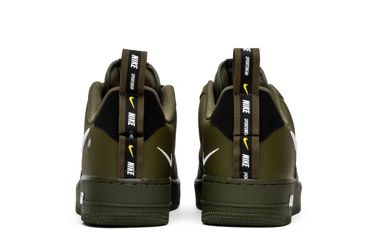 iSneaker - Nike Air Force 1 '07 LV8 Utility (AJ7747-300) Check now