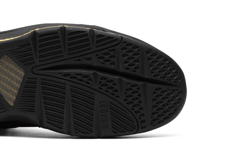 Zoom Lebron 3 RETRO Metallic Gold 2018