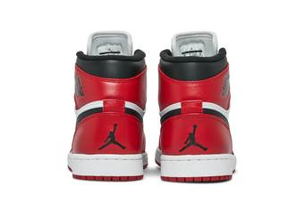 Buy Air Jordan 1 Retro High 'Chicago' 2013 - 332550 163 | GOAT
