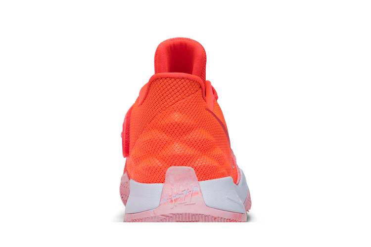 Kyrie 1 store low hot punch