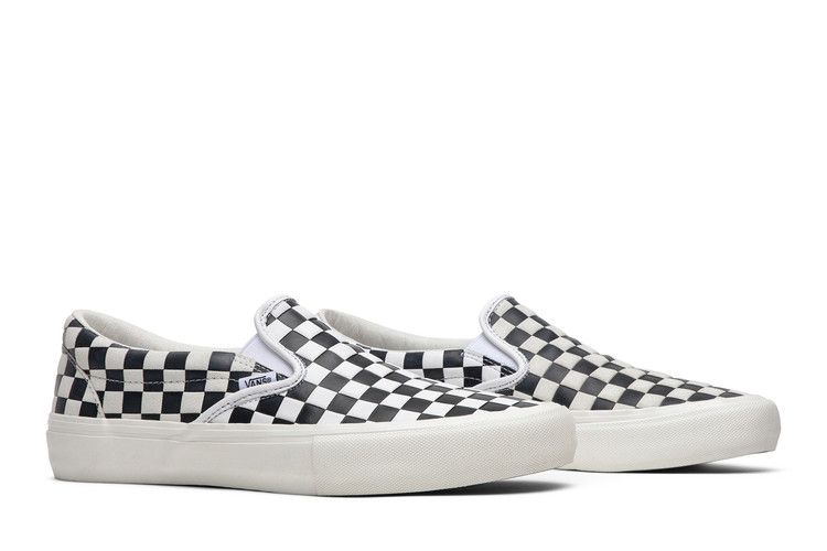 ニューバンカーズ Buy Engineered Garments x Classic Slip-On 'Checkerboard