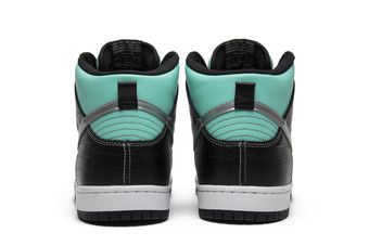 Nike sb dunk hot sale tiffany high