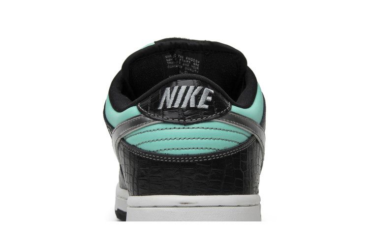 Nike sb hot sale dunks tiffany