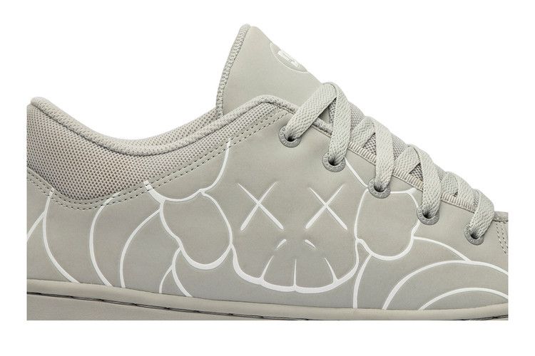 Kaws dc hot sale shoes