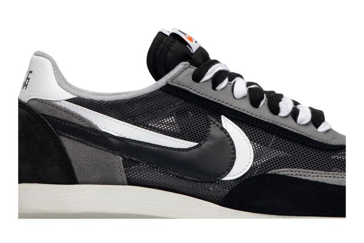 Sacai waffle sale nike black