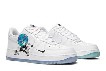 adyacente Deshacer Los invitados Steven Harrington x Air Force 1 Low Flyleather QS 'Earth Day' | GOAT