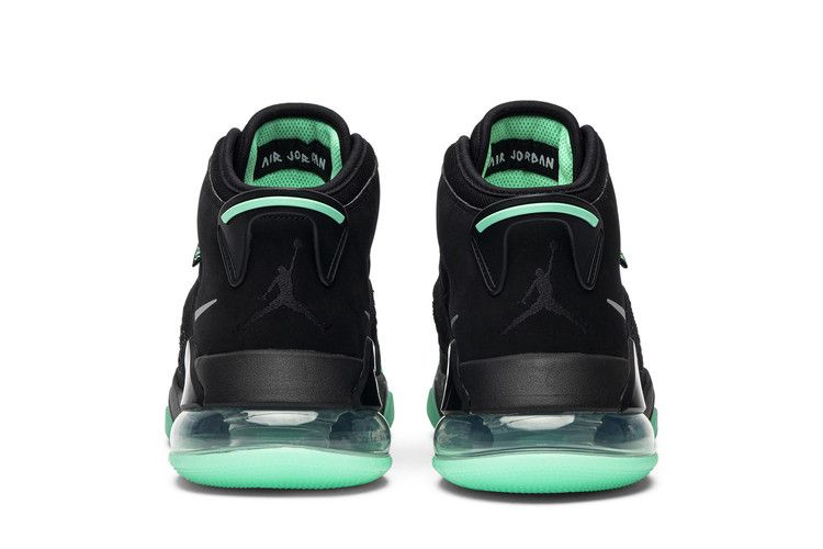 Jordan mars store 270 black green