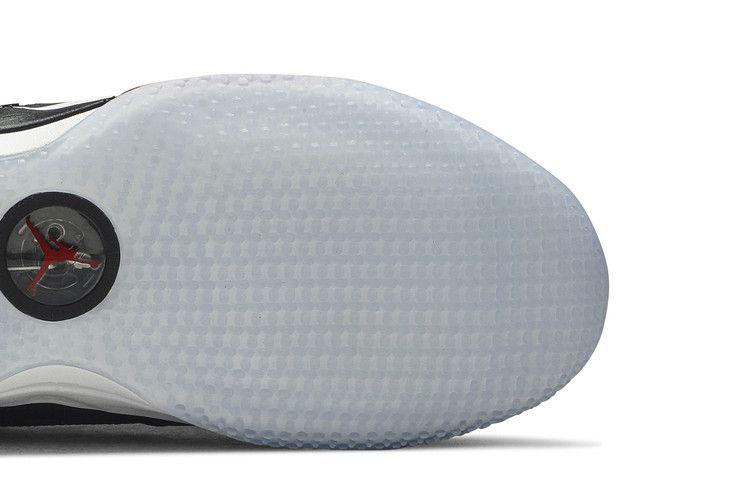 Air Jordan 33 SE 'black Cement'