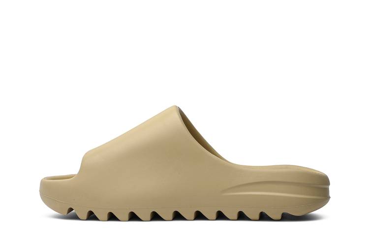 Adidas Yeezy Desert Sand Foam Slides - Farfetch