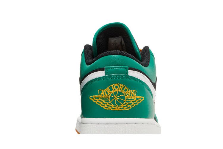 Air Jordan 1 Low SE Christmas