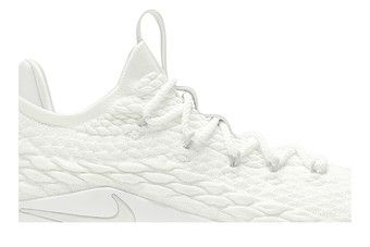 Lebron 15 low 2025 white metallic silver