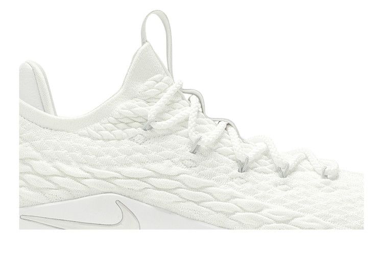 Buy Lebron 15 Low 'White Metallic' - Ao1755 100 - White | Goat