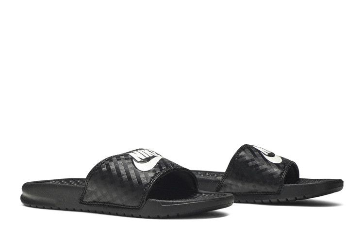 Nike benassi jdi slides black and white best sale