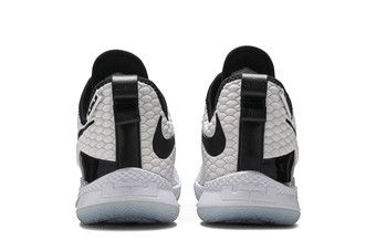 Lebron witness 3 outlet white and black