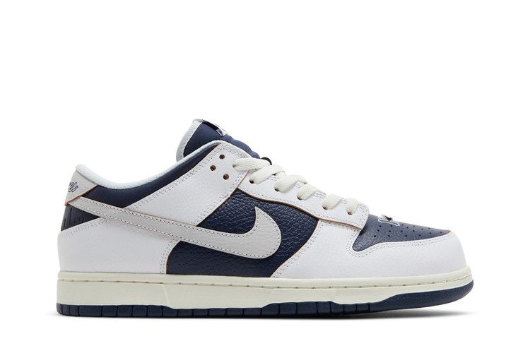 Buy HUF x Dunk Low SB 'New York' - FD8775 100 - Blue | GOAT