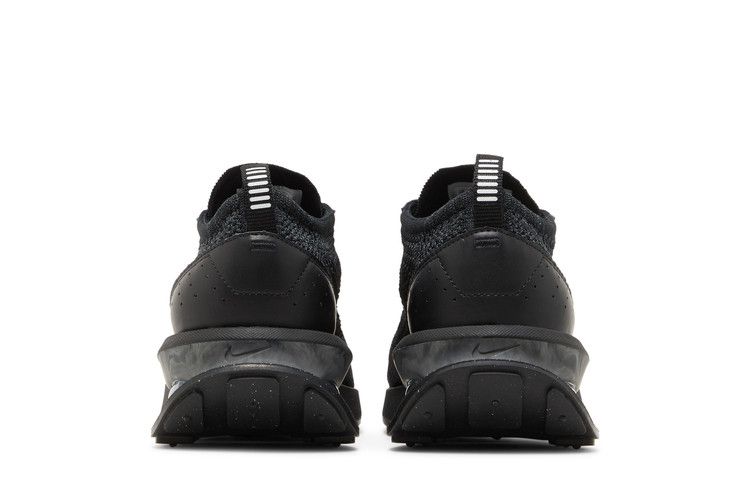 Nike Air Max Flyknit Racer Triple Black — foto 7