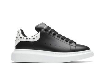 スニーカー MCQUEEN SNEAKERS BLACK/WHITE Men's Oversized Sneaker in White | Alexander McQueen US